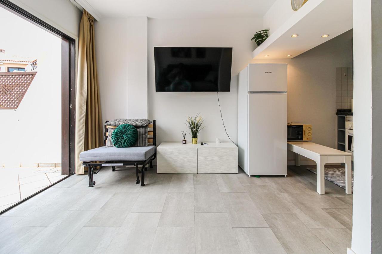 Beautiful Penthouse With Heated Swimming Pool Golf Del Sur